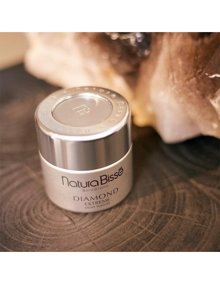 Diamond Extreme Light Texture