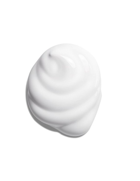 61 Gentle Cleansing Milk